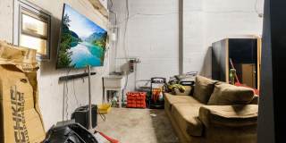 617-619 PAINTER Street Gallery 19