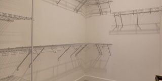 Live Where Style Meets Convenience – 2BR Townhome + Garage Gallery 15