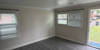 3 BR/1BA | Newly Renovated Cottage| Cove security system| Fully fenced backyard Gallery 11