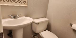 **Available January 1st** 3 Bedroom, 2.5 Bath Town Home Gallery 13