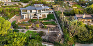 4 Bed, 5 bath home with stunning ocean views located in Malibu hills Gallery 3