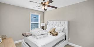 Partially Furnished Lakefront Retreat in Sunset Bay – Stunning Views & Resort-Style Amenities Gallery 34