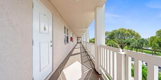 8735 Ramblewood Drive Gallery 18