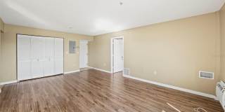 406 S CEDAR AVENUE Gallery 11