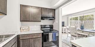 Harbour Pointe Apartments Gallery 4