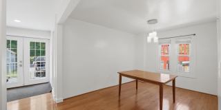 2647 E Main Street Gallery 7