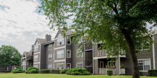Riverset Apartments Gallery 35