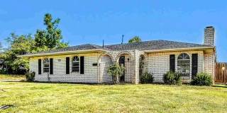 5725 NW Cedarwood - Coming Soon! 5725 NW Cedarwood - Coming Soon! Gallery 1