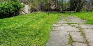 Charming 4-Bedroom Property in Prime Location Gallery 3