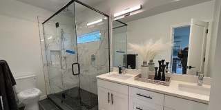 Air-Conditioned Seattle Townhome with Rooftop Deck & Mt. Rainier Views Gallery 22