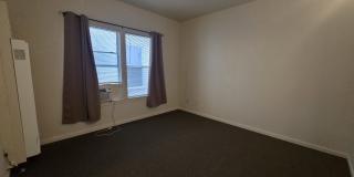 887 Franklin Street Gallery 1