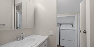 Thomas Logan Apartments Gallery 27