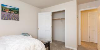 Lakeview Apartments Gallery 15