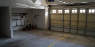 25575 AMERICA Square Gallery 58