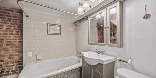 1205 4TH Street NW Gallery 32