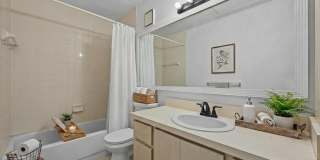 1945 Stratford Way Gallery 25