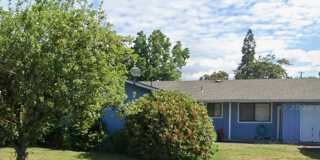 Harlow Neighborhood Duplex Gallery 1