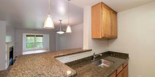 3176 SUMMIT SQUARE Drive Gallery 17