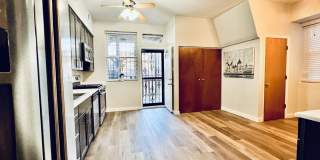4619 S Michigan Avenue Gallery 17