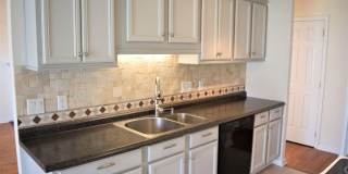 Cute Ranch Style Home - Fenced Yard Gallery 5