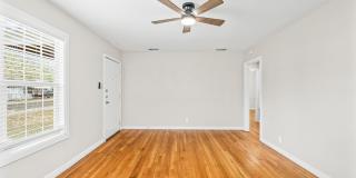 2715 36th Street Gallery 4
