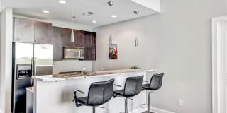 905 Juniper Street NE Gallery 4
