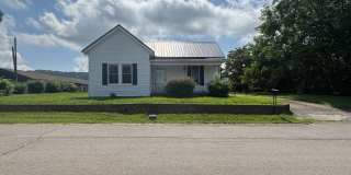 Your perfect 4-bed / 2-beth home in Elizabethton awaits! $2400 Gallery 1