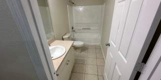 4 bedroom, 2 bathroom Sarasota home, plus garage and beautiful lot, conveniently located near Downtown, beaches, and restaurants!! Gallery 8