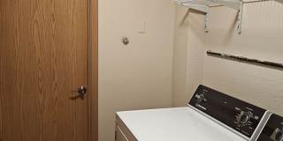 Two bedroom with den! Washer and dryer in unit! Ground Floor Unit. Gallery 2