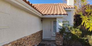 Upgraded Single Story house for rent Gallery 1