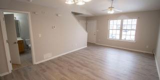 Large 4 bedroom Duplex Gallery 6