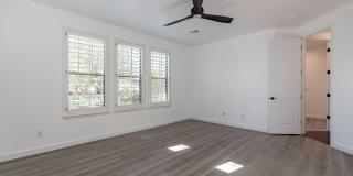 18169 N 92nd Street Gallery 18