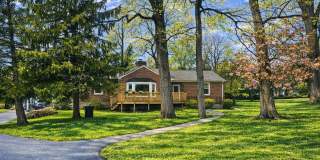 Spacious 4BR Rancher w/ Separate Basement space & Accessible Features – Sudbrook Park Gallery 1