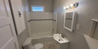 3 Bedroom Home Close to Campus! Gallery 7