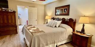 205 Las Lomas Gallery 11