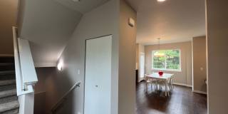 Newer 5 Bedroom House close to Shopping, Lake Padden, WWU, South Side of Bellingham Newer 5 Bedroom House close to Shopping, Lake Padden, WWU, South Side of Bellingham Gallery 6