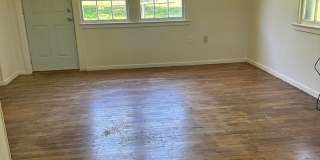 15 Riley Manor Gallery 1
