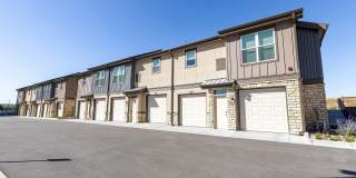 Flatiron Flats Apartments Gallery 43