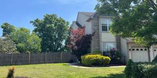 95 ROOSEVELT Boulevard Gallery 1