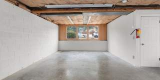 Spacious & Central: 1,900 Sq. Ft. Bremerton Home with Large Workshop Gallery 24