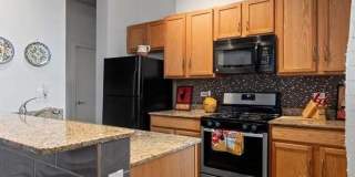 950 W Leland Avenue, Gallery 8