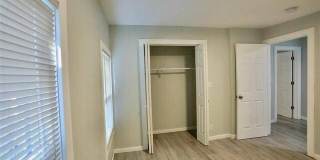 389 Orchard Gallery 23