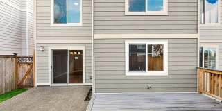 Spacious 3-Story Home with 2 Car Garage and Large Deck! Gallery 26