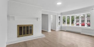 Single-Level 3 Bedroom Rental Near Downtown Hampton Gallery 7