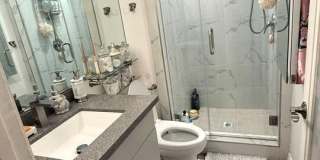 843 4th St Gallery 15