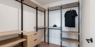 Arya Gallery 7