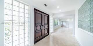 9835 W Broadview Dr Gallery 2