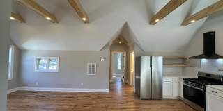 623 Tremont Street - B Gallery 5