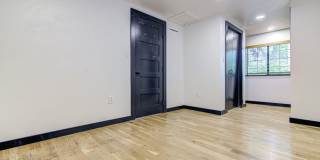 1711 Brentwood St Gallery 11