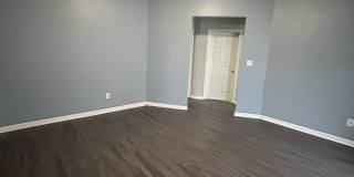 14 N Euclid Avenue Gallery 1